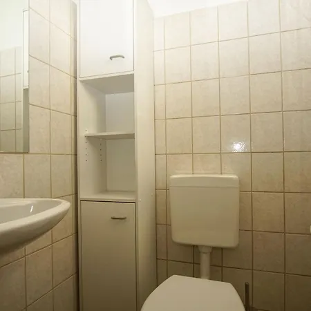 Prázdninový dům Bienenhuus *