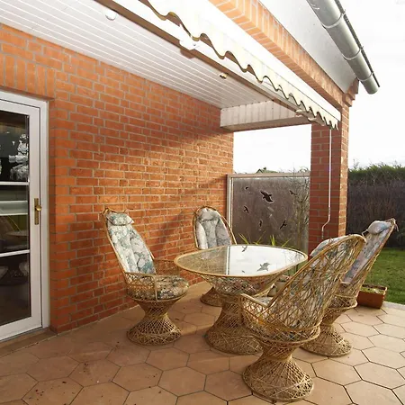 Prázdninový dům Bienenhuus