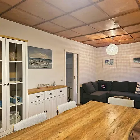 Holiday home Bienenhuus - Idyllische Lage Mit Garten