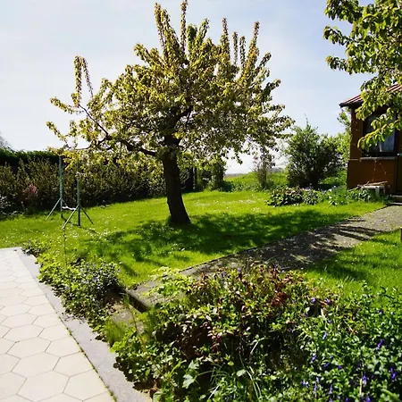 Bienenhuus - Idyllische Lage Mit Garten * Putbus
