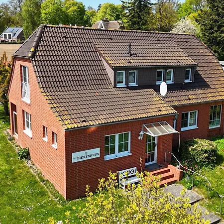 Bienenhuus - Idyllische Lage Mit Garten